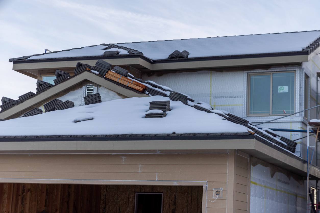 roof work in Utah winter